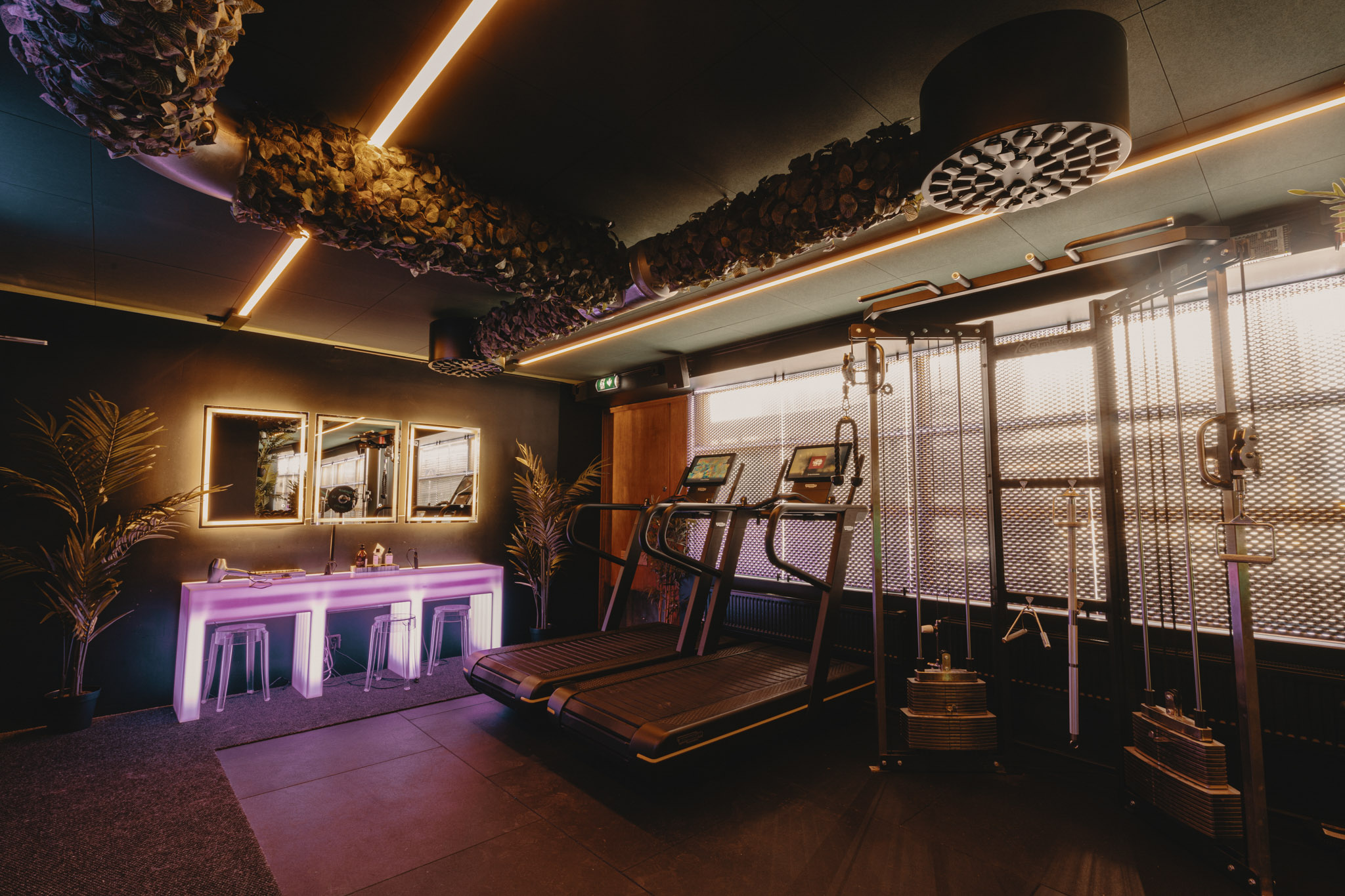 Fightbox Slussen, Skillruns and beautybar